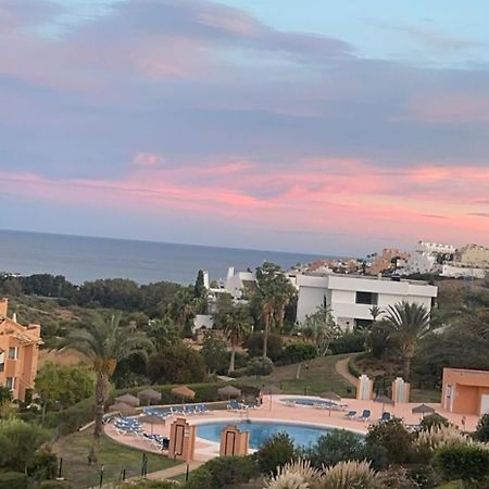 2 Bedroom Penthouse With A Private 360 Rooftop Terrace With Sea And Mountain Views Bahia de Casares Εξωτερικό φωτογραφία